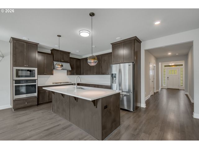 5061 Se 83RD Ave, Hillsboro, OR 97123