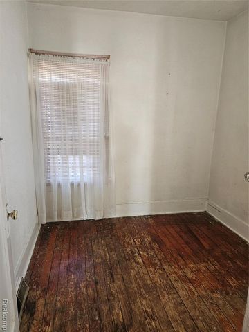 7374 Ellsworth Street, Detroit, MI 48238