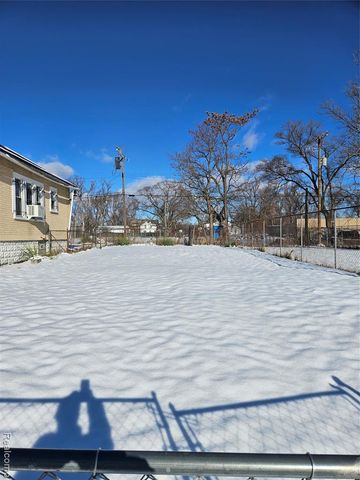 7374 Ellsworth Street, Detroit, MI 48238