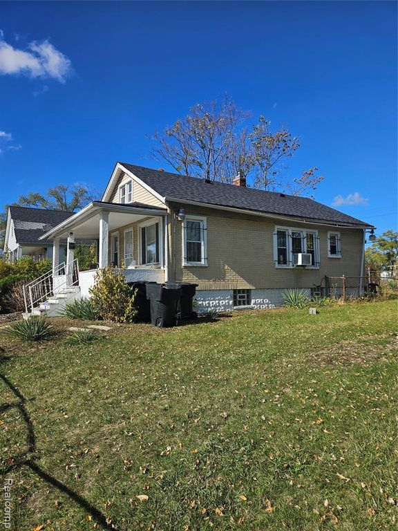 7374 Ellsworth Street, Detroit, MI 48238