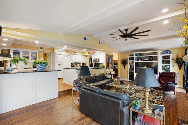 106 Walrock Shores, Russellville, AR 72802