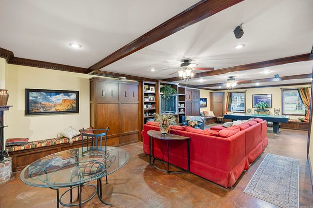 106 Walrock Shores, Russellville, AR 72802