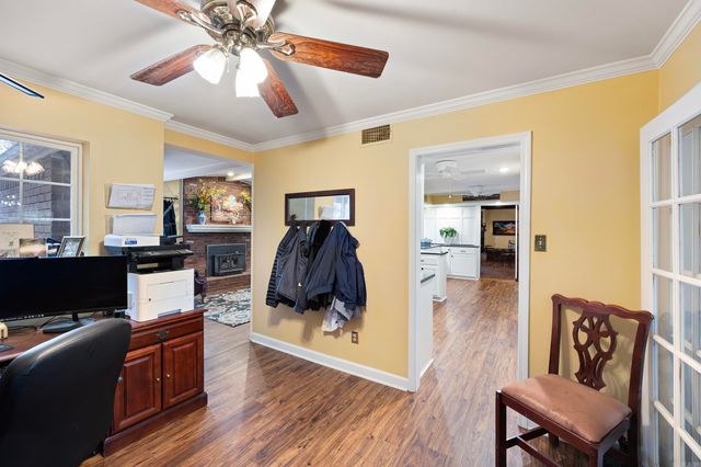 106 Walrock Shores, Russellville, AR 72802