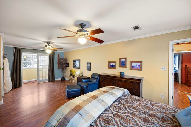 106 Walrock Shores, Russellville, AR 72802