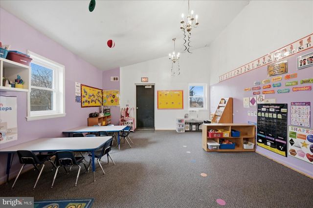 8904 YORKSHIRE LN, Manassas, VA 20111