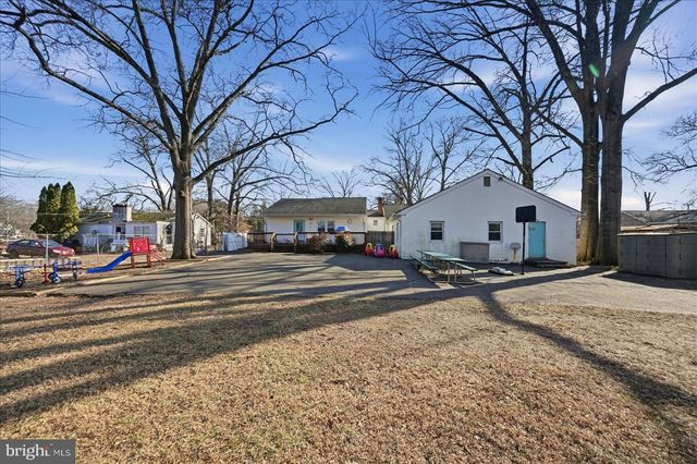 8904 YORKSHIRE LN, Manassas, VA 20111