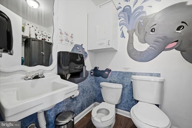 8904 YORKSHIRE LN, Manassas, VA 20111