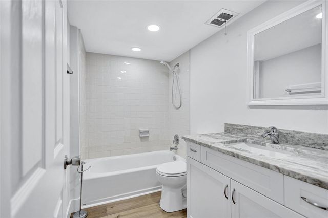 191 VISTA HERMOSA CIRCLE, Sarasota, FL 34242