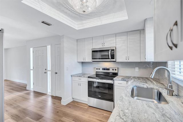 191 VISTA HERMOSA CIRCLE, Sarasota, FL 34242