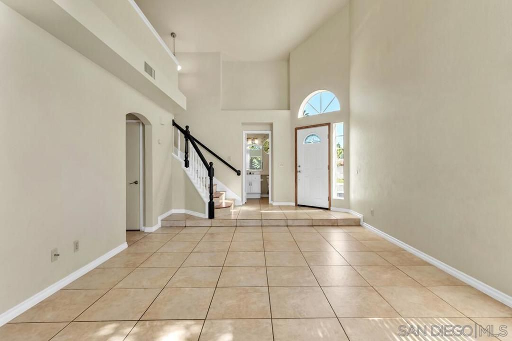 1861 Avenida Segovia, Oceanside, CA 92056 — photo 4