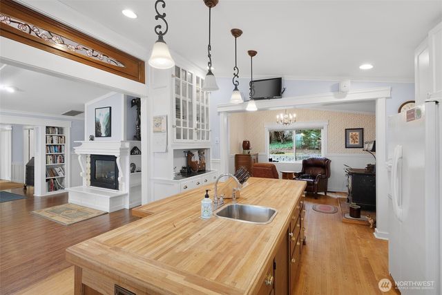 115 Riverview Drive, Chehalis, WA 98532