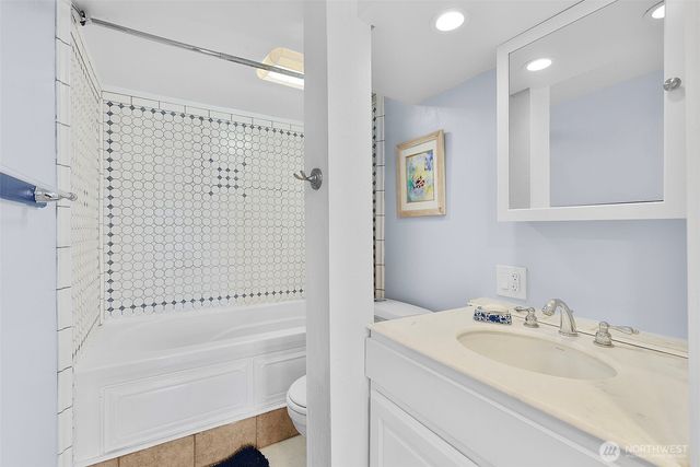 115 Riverview Drive, Chehalis, WA 98532