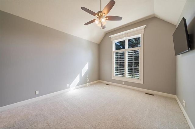 750 Suffolk Lane, Loch Lloyd, MO 64012