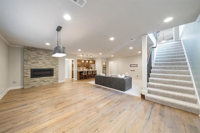 750 Suffolk Lane, Loch Lloyd, MO 64012