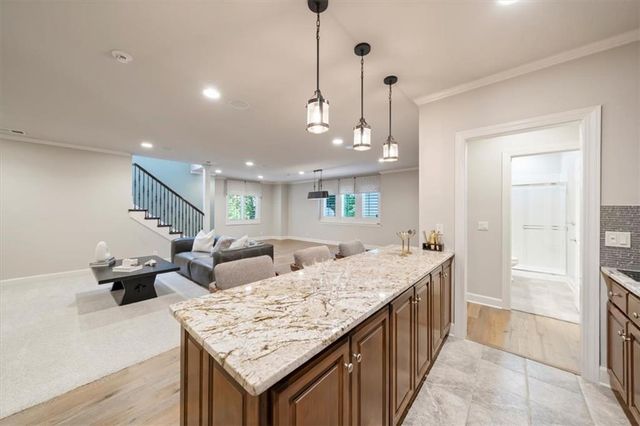 750 Suffolk Lane, Loch Lloyd, MO 64012