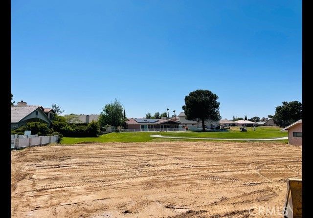 12564 Coronado, Victorville, CA 92395