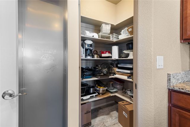 3363 Karen Avenue, Kingman, AZ 86401