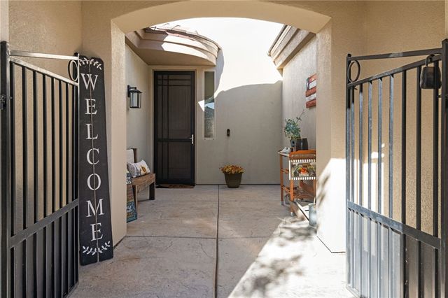 3363 Karen Avenue, Kingman, AZ 86401