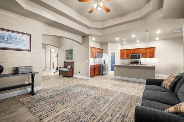 3363 Karen Avenue, Kingman, AZ 86401