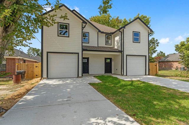 8205 Carver Road, Houston, TX 77088