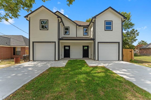 8205 Carver Road, Houston, TX 77088