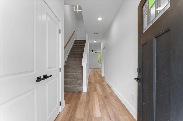 8205 Carver Road, Houston, TX 77088