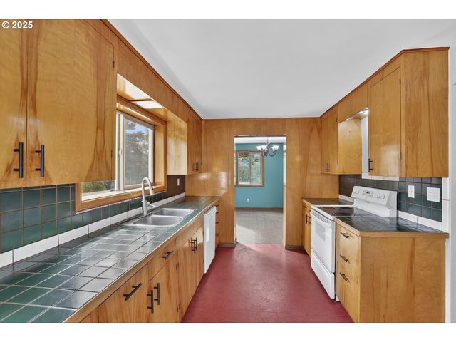 31444 NEW KIRK Rd, Scappoose, OR 97056