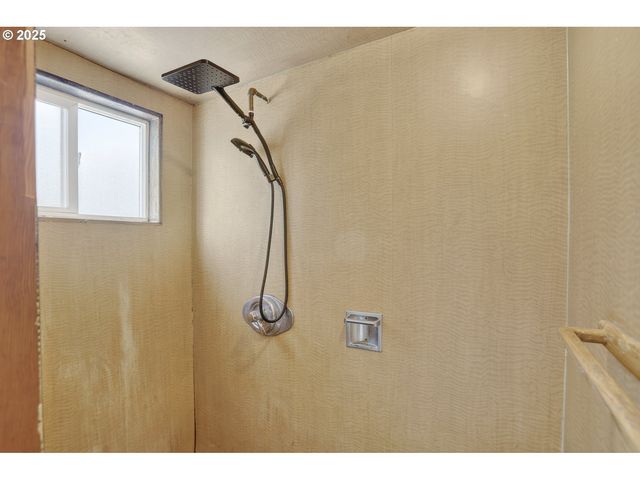 31444 NEW KIRK Rd, Scappoose, OR 97056