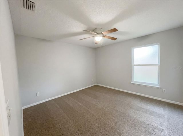 1562 AMY CIRCLE, Deltona, FL 32738