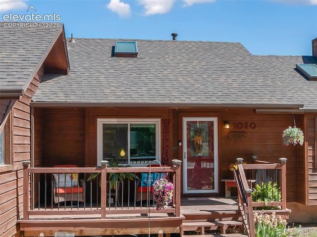 1010 W Bowman Avenue, Woodland Park, CO 80863