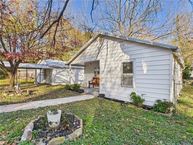 705 Oak Street, Harrison, AR 72601