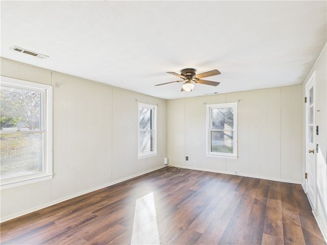 705 Oak Street, Harrison, AR 72601