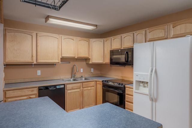1804 CARIBOU WAY, Fairbanks, AK 99709