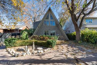 35510 Jeffers Court, Harrison Twp, MI 48045