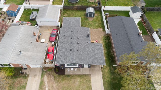 451 DARWIN Street, Westland, MI 48186