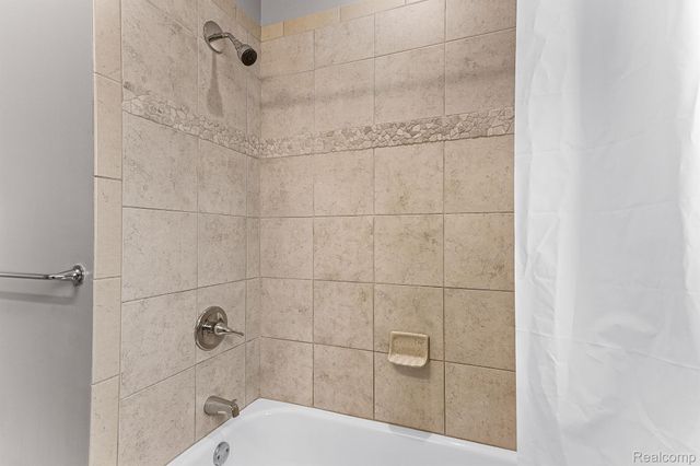 451 DARWIN Street, Westland, MI 48186