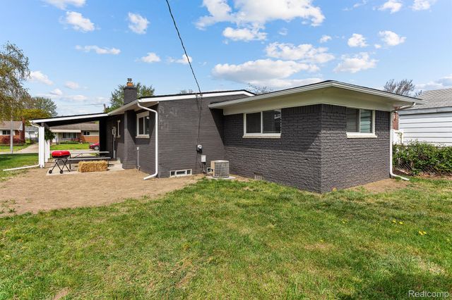 451 DARWIN Street, Westland, MI 48186