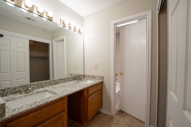 226 Wilderness Trail, Mesquite, TX 75149