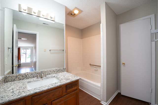 226 Wilderness Trail, Mesquite, TX 75149