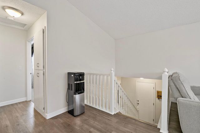 748 Kirche Hill Drive, Carver, MN 55315