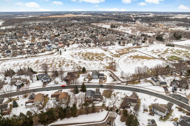 748 Kirche Hill Drive, Carver, MN 55315