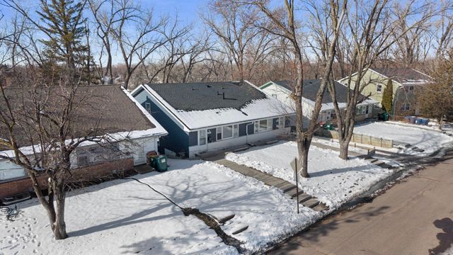 1321 Circle Terrace Boulevard NE, Columbia Heights, MN 55421