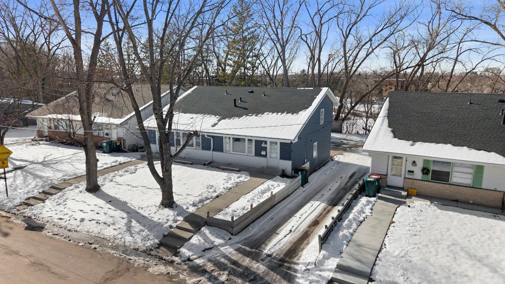 1321 Circle Terrace Boulevard NE, Columbia Heights, MN 55421