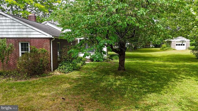2355 N OLD BETHLEHEM PIKE, Quakertown, PA 18951