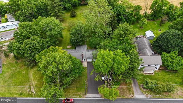 2355 N OLD BETHLEHEM PIKE, Quakertown, PA 18951
