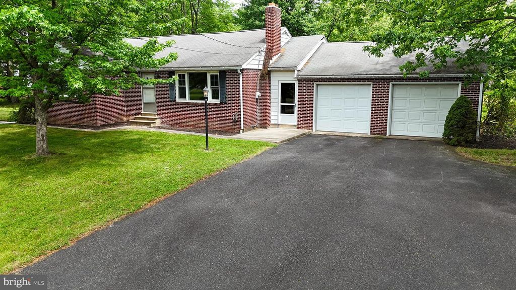 2355 N OLD BETHLEHEM PIKE, Quakertown, PA 18951
