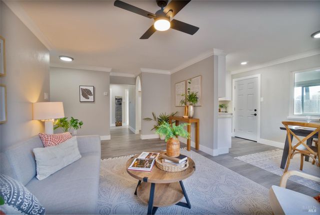 1307 Mckinley St, Fairfield, CA 94533