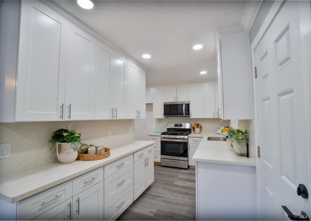 1307 Mckinley St, Fairfield, CA 94533