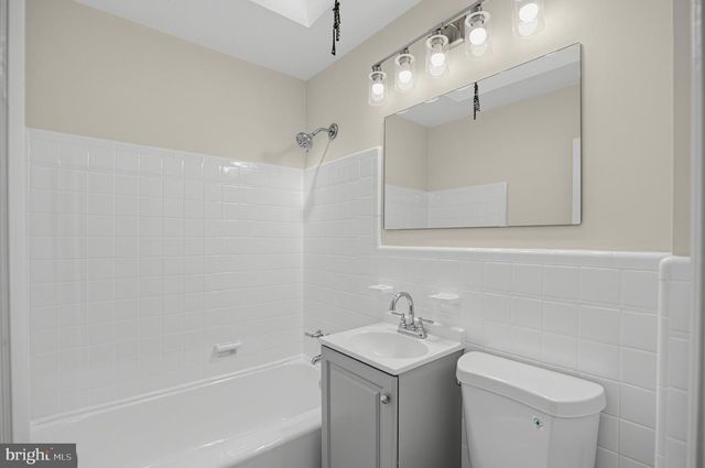 4637 SHELBOURNE ST, Philadelphia, PA 19124