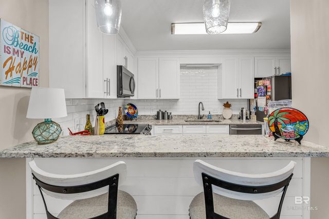 1516 Sandpiper Lane 302, Gulf Shores, AL 36542